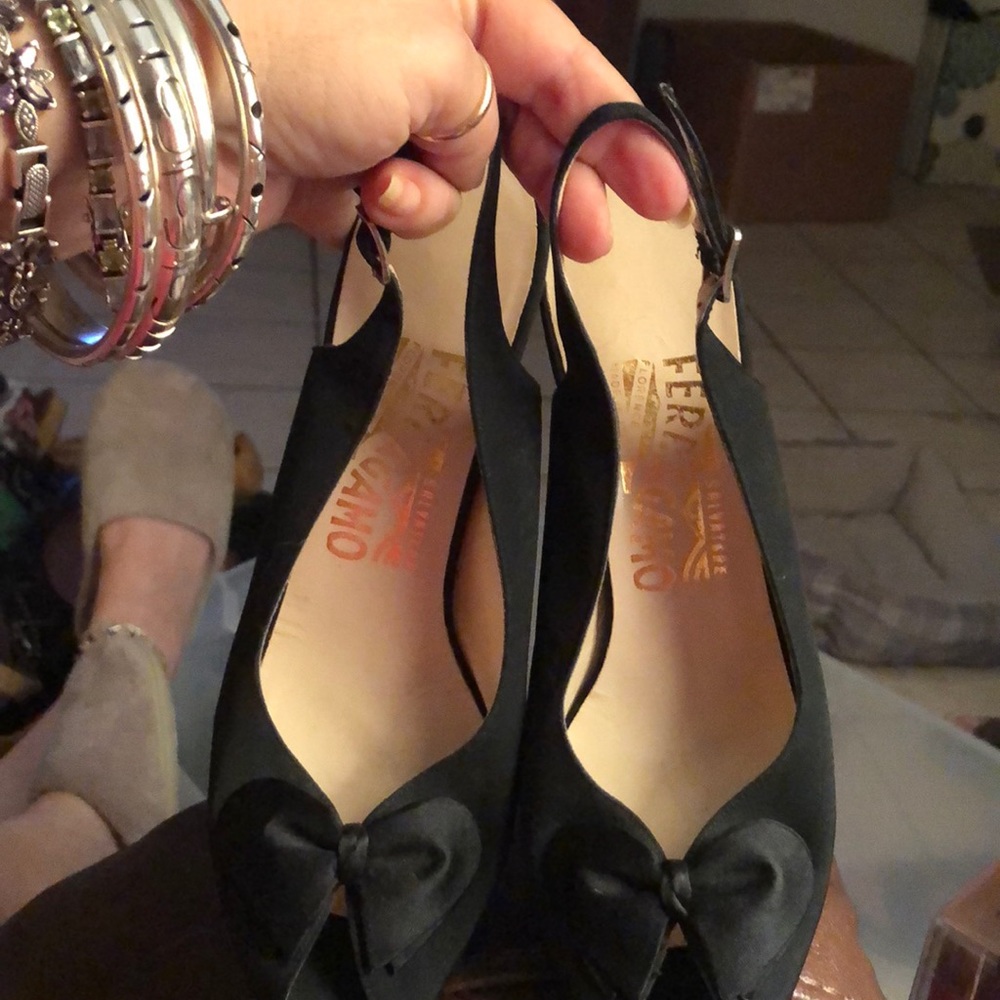 Salvatore Ferragamo slingback heels🌺🌺REDUCED🌺🌺